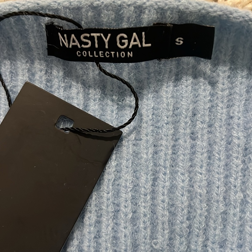 Sweater - Picture 3 of 4